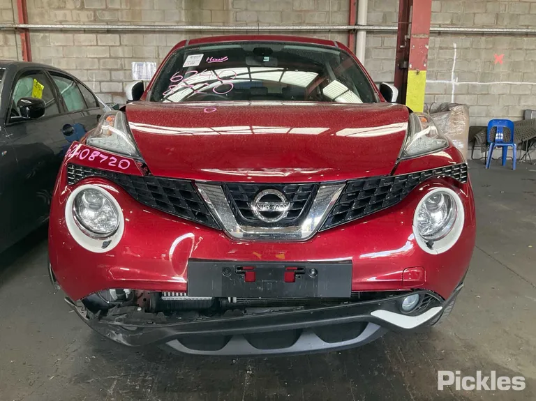 2015 Nissan Juke Used VIN SJNFANF15A7146264 – front exterior