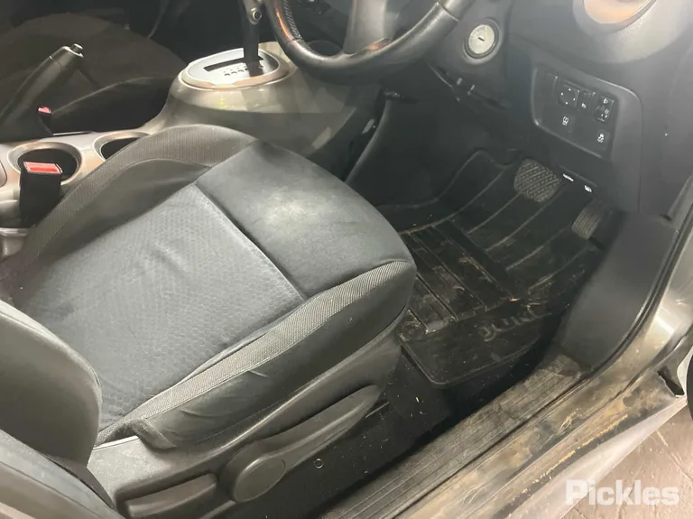 2016 Nissan JUKE Used VIN SJNFBAF15A7202031 – dashboard