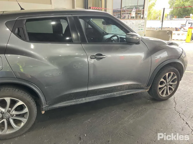 2016 Nissan JUKE Used VIN SJNFBAF15A7202031 – photo 12