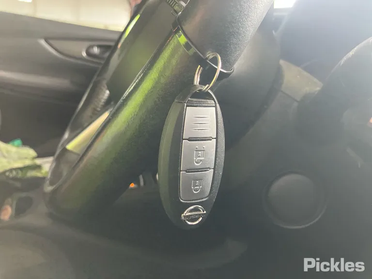 2018 Nissan QASHQAI Used VIN SJNFBAJ11A2322641 – undercarriage 2018 Nissan QASHQAI Used VIN SJNFBAJ11A2322641 – undercarriage