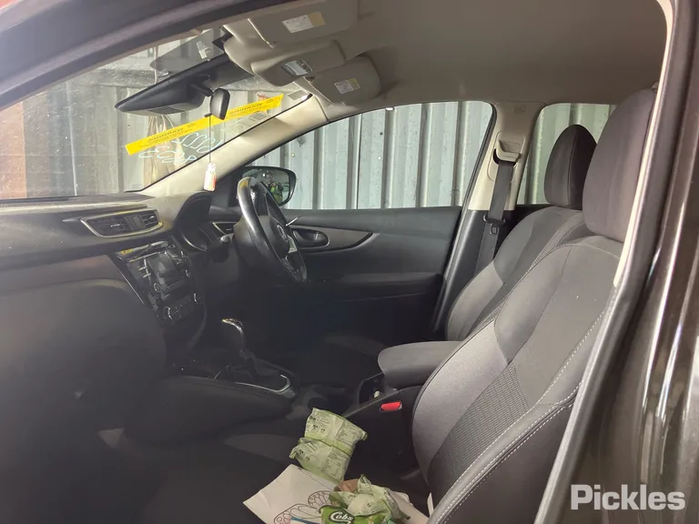 2018 Nissan QASHQAI Used VIN SJNFBAJ11A2322641 – photo 20 2018 Nissan QASHQAI Used VIN SJNFBAJ11A2322641 – photo 20