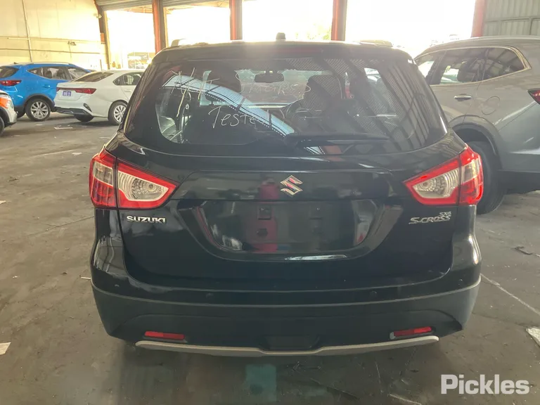 2014 Suzuki S-Cross Used VIN TSMJYA22S00164446 – interior seats