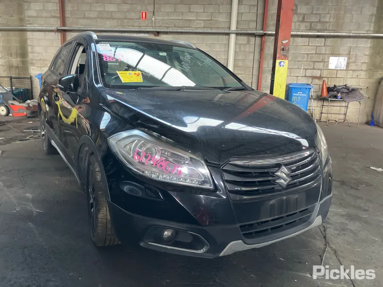 2014 Suzuki S-Cross Used VIN TSMJYA22S00164446 – photo 24