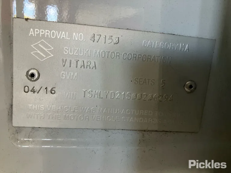 2016 Suzuki Vitara Used VIN TSMLYD21S00206294 – trunk area