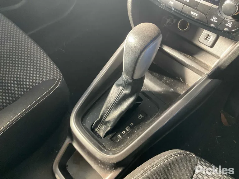 2019 Suzuki Vitara VIN TSMLYD21S00710744