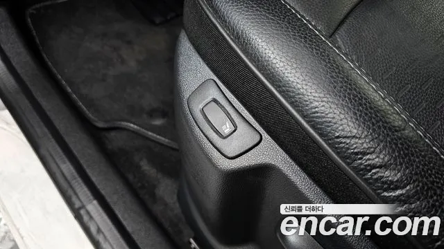 2018 Renault New QM3 RE Sold VIN VF12RS01AJW106174 – exterior detail