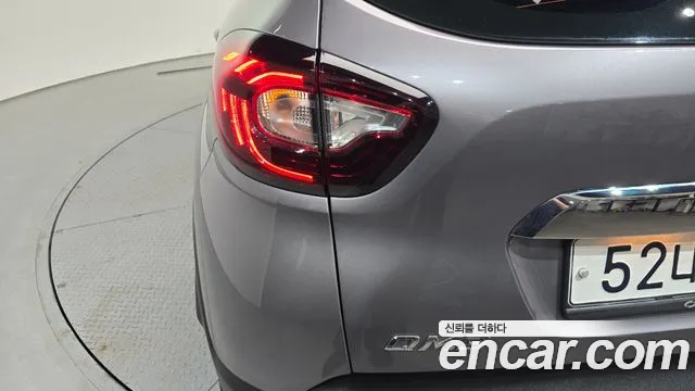 2018 Renault New QM3 RE Sold VIN VF12RS01AJW106174 – photo 28