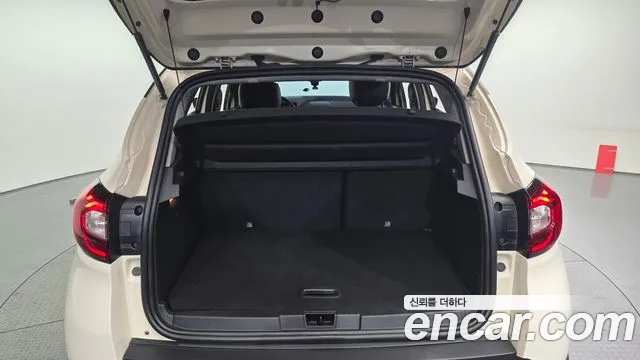 2018 Renault New QM3 RE Sold VIN VF12RS01AJW930996 – engine bay