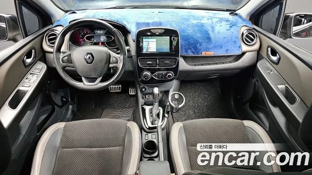 2018 Renault Clio Intens Sold VIN VF15RBJ0DJR024698 – photo 26