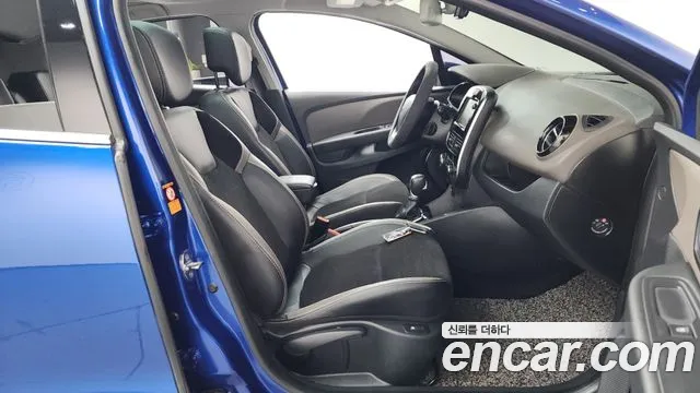 2018 Renault Clio Intens Sold VIN VF15RBJ0DJR024769 – photo 11