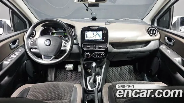 2018 Renault Clio Intens Sold VIN VF15RBJ0DJR437981 – photo 16