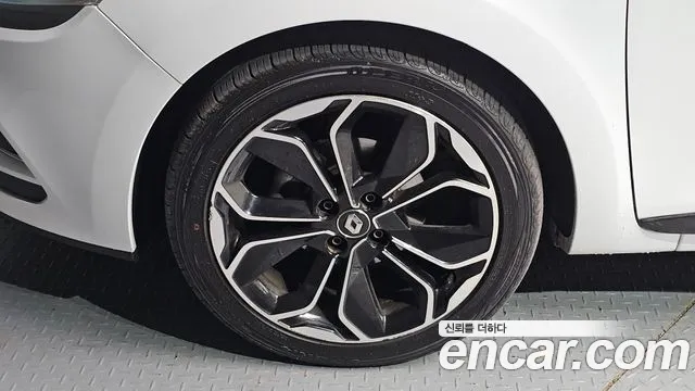 2018 Renault Clio Intens Sold VIN VF15RBJ0DJR437981 – photo 21