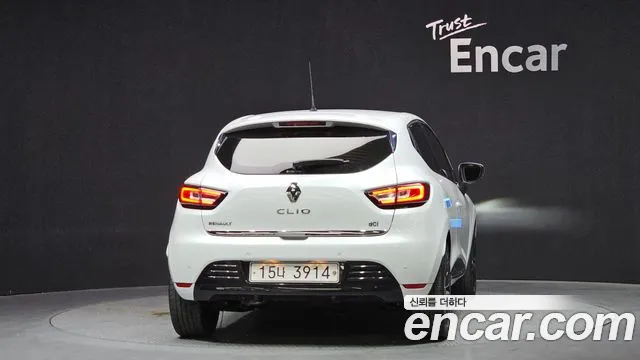 2018 Renault Clio Intens Sold VIN VF15RBJ0DJR437981 – photo 26