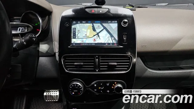 2018 Renault Clio Intens Sold VIN VF15RBJ0DJR437981 – photo 29