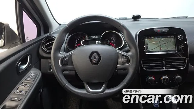 2018 Renault Clio ZEN Sold VIN VF15RBJ0DJR489326 – photo 14