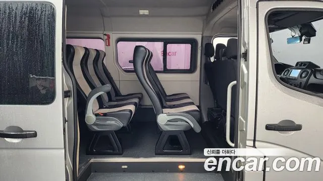 2019 Renault Master 2.3 13-Seater Sold VIN VF1ME0003KB031770 – dashboard