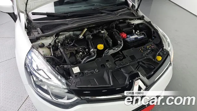 2019 Renault Clio ZEN Sold VIN VF1R98005KR904760 – odometer reading