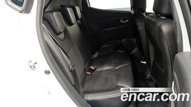 2019 Renault Clio ZEN Sold VIN VF1R98005KR904760 – photo 18