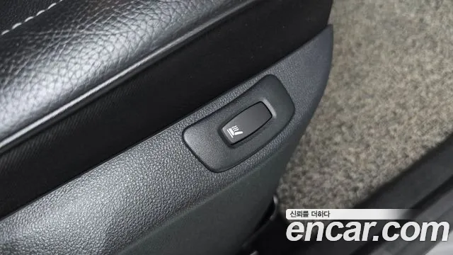 2019 Renault New QM3 RE Sold VIN VF1S87009KW931010 – interior seats