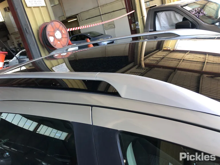 2008 Peugeot 308 Used VIN VF34HRHRJ55221495 – exterior detail 2008 Peugeot 308 Used VIN VF34HRHRJ55221495 – exterior detail