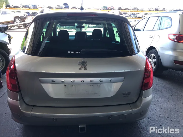 2008 Peugeot 308 Used VIN VF34HRHRJ55221495 – photo 11 2008 Peugeot 308 Used VIN VF34HRHRJ55221495 – photo 11