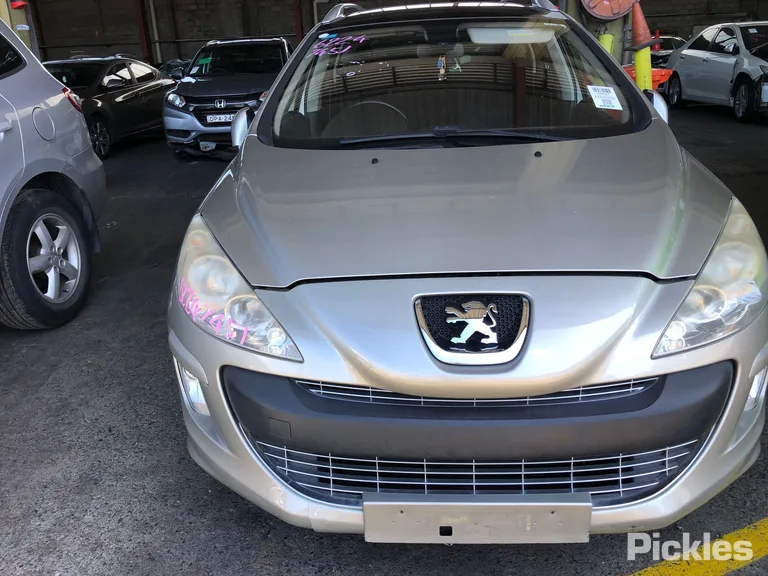 2008 Peugeot 308 Used VIN VF34HRHRJ55221495 – photo 15 2008 Peugeot 308 Used VIN VF34HRHRJ55221495 – photo 15