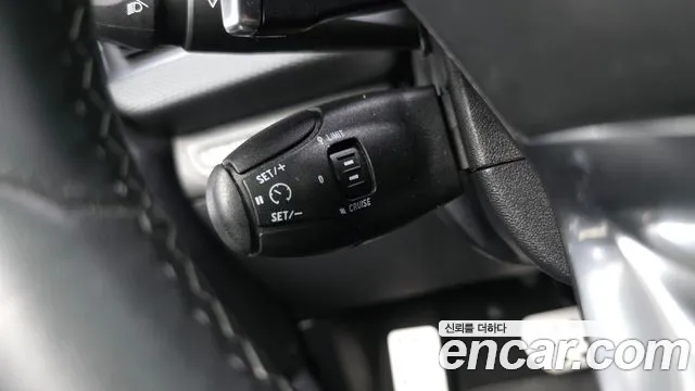2017 Peugeot 2008 1.6 BlueHDi Feline Sold VIN VF3CUBHYMHY000986 – trunk area
