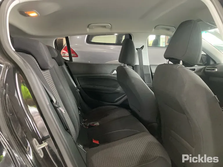2018 Peugeot 308 Used VIN VF3LPHNWWJS266805 – photo 45