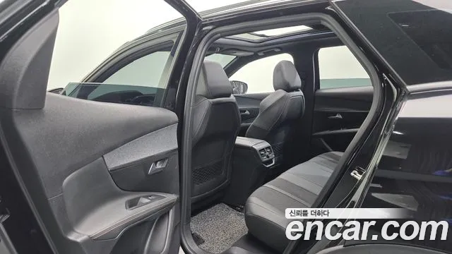 2021 Peugeot 3008 2nd Gen 1.5 BlueHDi GT Line Sold VIN VF3MCYHZRMS004343 – trunk area