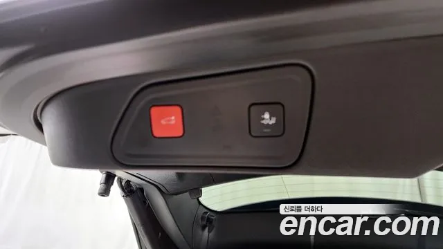 2024 Peugeot 3008 2nd Gen 1.2 Pure Tech GT Sold VIN VF3MRHNSCRS020661 – trunk area 2024 Peugeot 3008 2nd Gen 1.2 Pure Tech GT Sold VIN VF3MRHNSCRS020661 – trunk area