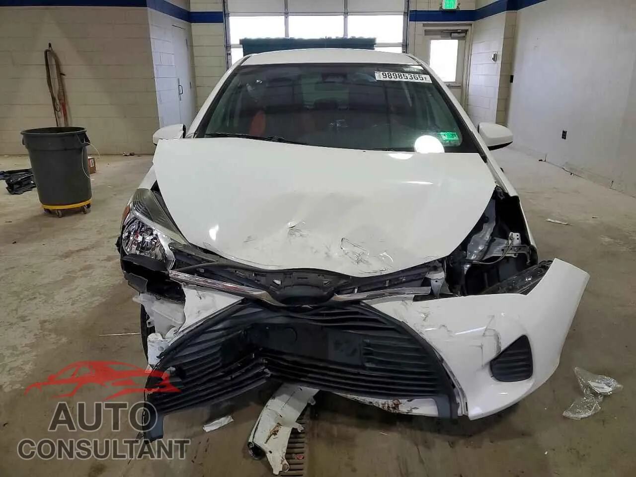 2017 TOYOTA YARIS Used VIN VNKKTUD36HA080042 – interior seats