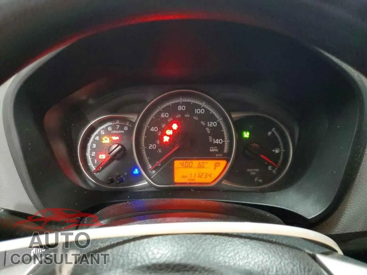 2017 TOYOTA YARIS Used VIN VNKKTUD36HA080042 – trunk area