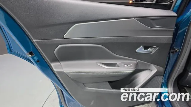 2025 Peugeot 408 1.2 Pure Tech GT Sold VIN VR3FPHNS6SY501525 – trunk area 2025 Peugeot 408 1.2 Pure Tech GT Sold VIN VR3FPHNS6SY501525 – trunk area