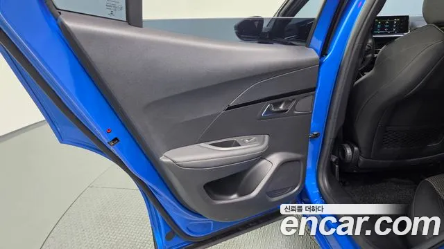 2022 Peugeot e-2008 2nd Gen EV GT Sold VIN VR3UKZKXZNJ508570 – side profile 2022 Peugeot e-2008 2nd Gen EV GT Sold VIN VR3UKZKXZNJ508570 – side profile