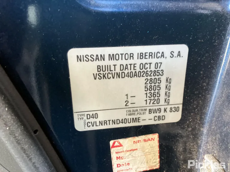 2008 Nissan Navara Damaged VIN VSKCVND40A0262853 – trunk area