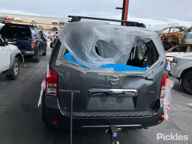 2011 Nissan Pathfinder Used VIN VSKJVWR51A0412265 – photo 12 2011 Nissan Pathfinder Used VIN VSKJVWR51A0412265 – photo 12