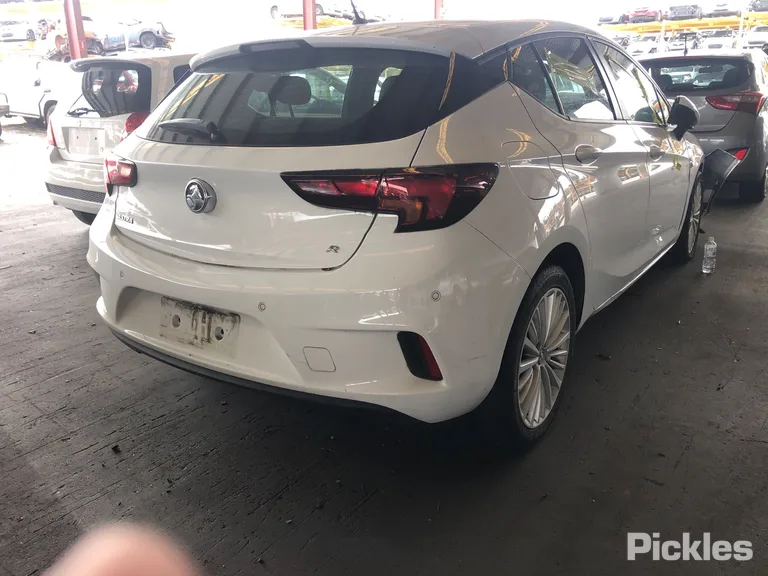 2017 Holden Astra Used VIN W0LBF6ECXHG179727 – photo 21