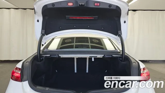 2020 Mercedes-Benz E-Class W213 E220d Coupe Sold VIN W1K1J1EB9LF136314 – undercarriage