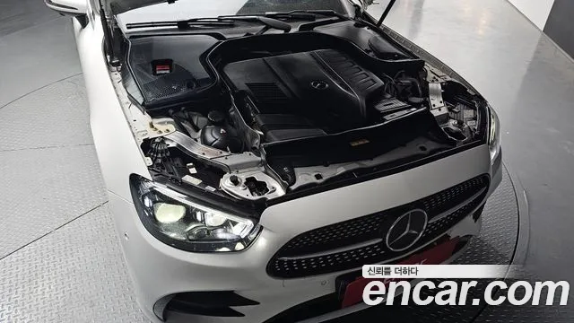 2022 Mercedes-Benz E-Class W213 E450 4MATIC Cabriolet Sold VIN W1K1K5KB0NF177572 – interior seats