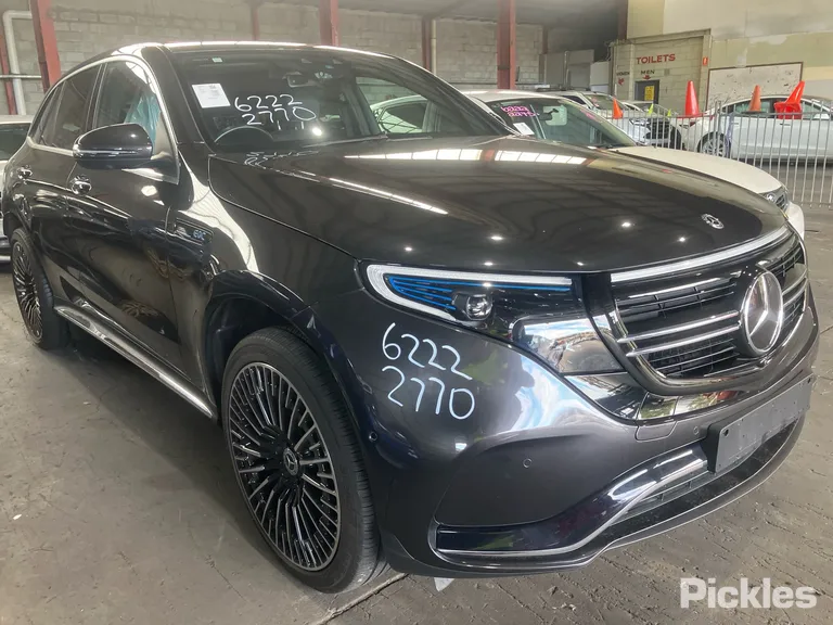 2021 Mercedes-Benz EQC Used VIN W1K2938902F006733 – side profile