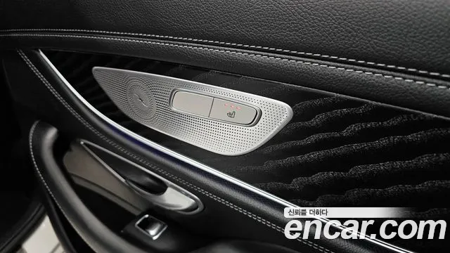 2022 Mercedes-Benz CLS-Class C257 CLS300d 4MATIC Sold VIN W1K2J1KB0NA105302 – exterior detail