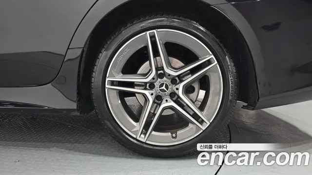 2023 Mercedes-Benz CLS-Class C257 CLS300d 4MATIC Sold VIN W1K2J1KB2PA116790 – exterior detail