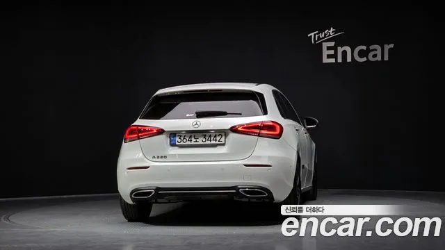 2023 Mercedes-Benz A-Class W177 A220 Hatchback Sold VIN W1K3F4EB1PJ382207 – photo 12