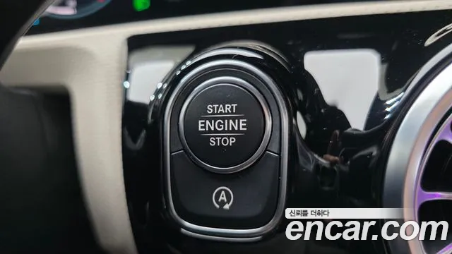 2021 Mercedes-Benz A-Class W177 A220 Sedan Sold VIN W1K3G4EB3MJ279329 – interior seats