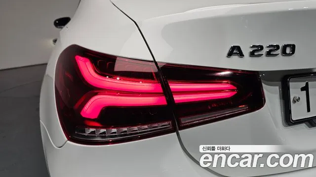 2020 Mercedes-Benz A-Class W177 A220 Sedan Sold VIN W1K3G4EB7LJ191009 – photo 12