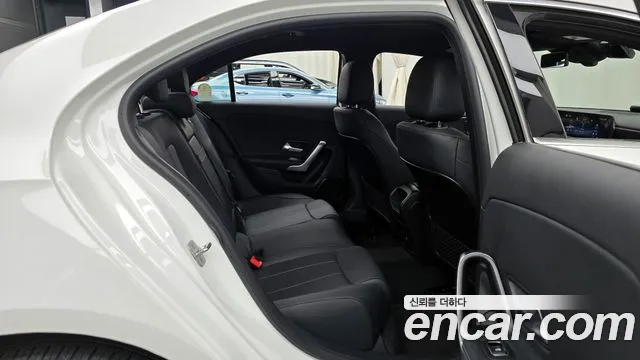 2025 Mercedes-Benz A-Class W177 A220 Sedan Sold VIN W1K3G4EB7SJ498551 – front exterior 2025 Mercedes-Benz A-Class W177 A220 Sedan Sold VIN W1K3G4EB7SJ498551 – front exterior
