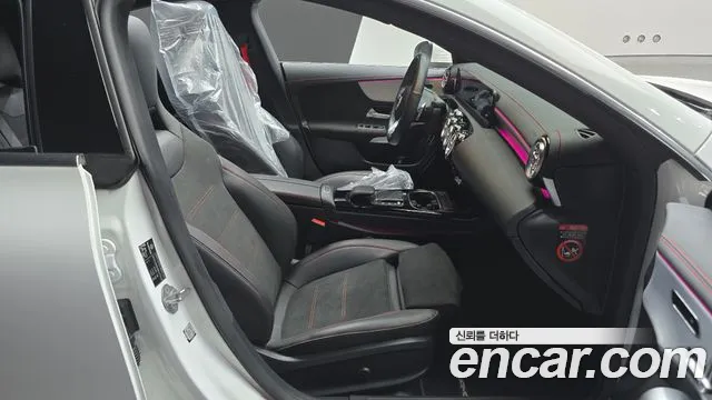 2021 Mercedes-Benz CLA-Class C118 CLA250 4MATIC Sold VIN W1K5J4HB0MN177422 – rear exterior