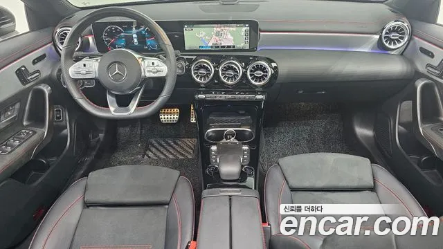 2020 Mercedes-Benz CLA-Class C118 CLA250 4MATIC Sold VIN W1K5J4HB2LN136062 – engine bay 2020 Mercedes-Benz CLA-Class C118 CLA250 4MATIC Sold VIN W1K5J4HB2LN136062 – engine bay