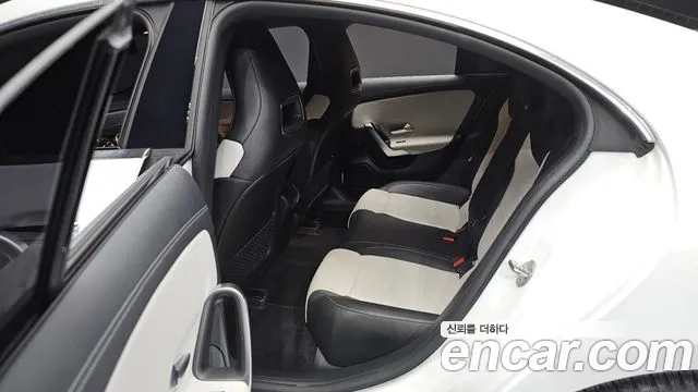 2020 Mercedes-Benz Cla-Class C118 Cla250 4matic Sold VIN W1K5J4HB6LN097489 – front exterior