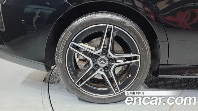 2022 Mercedes-Benz CLA-Class C118 CLA250 4MATIC Sold VIN W1K5J4HB6NN270236 – engine bay 2022 Mercedes-Benz CLA-Class C118 CLA250 4MATIC Sold VIN W1K5J4HB6NN270236 – engine bay